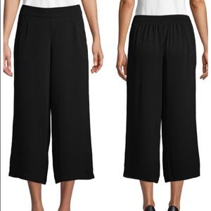 Max Studio Classic Wide-Leg Cropped Pants